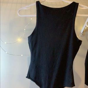 I am selling a black tank-top body suit🖤